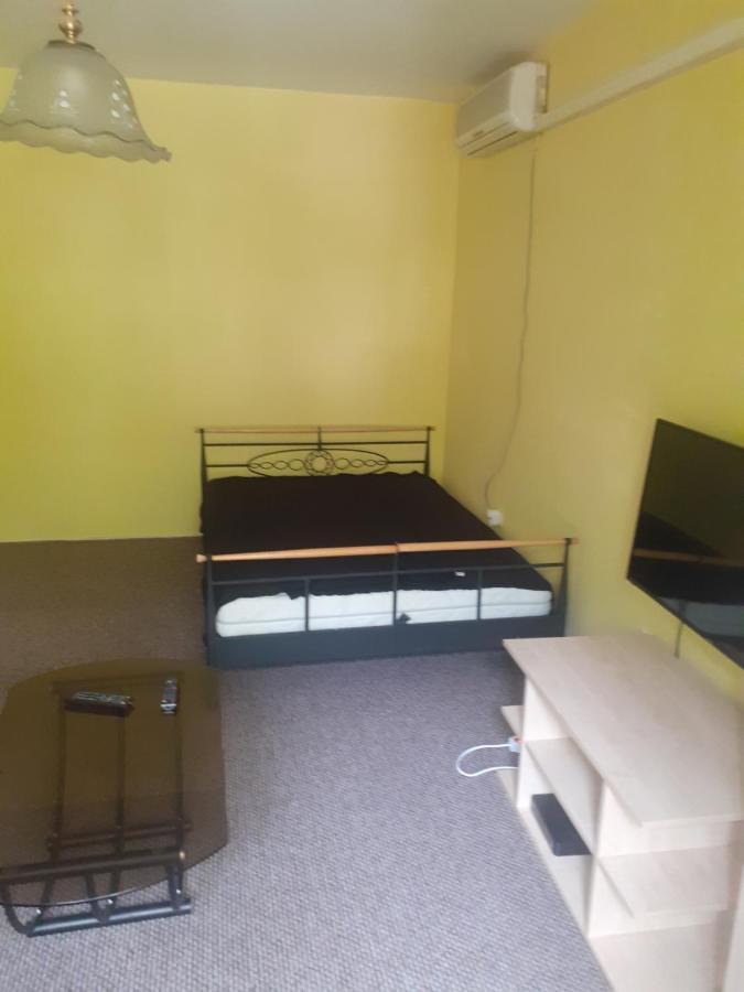 Jókai Apartman Békéscsaba Bekescsaba Exterior foto